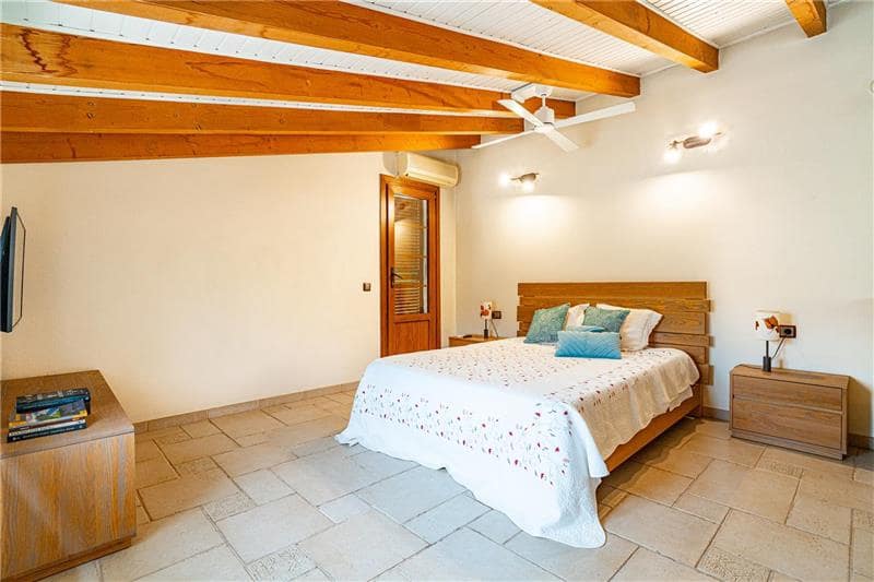 4 soveværelse Villa til salg i Calvia med swimmingpool garage - € 1.995.000 (Ref: 8163129)