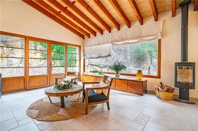 4 soveværelse Villa til salg i Calvià Pueblo, Calvià med swimmingpool garage - € 1.995.000 (Ref: 8163129)