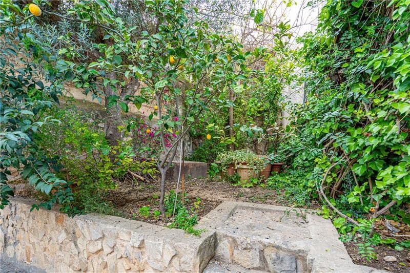 5 soveværelse Byhus til salg i Lloseta med swimmingpool garage - € 540.000 (Ref: 8248239)