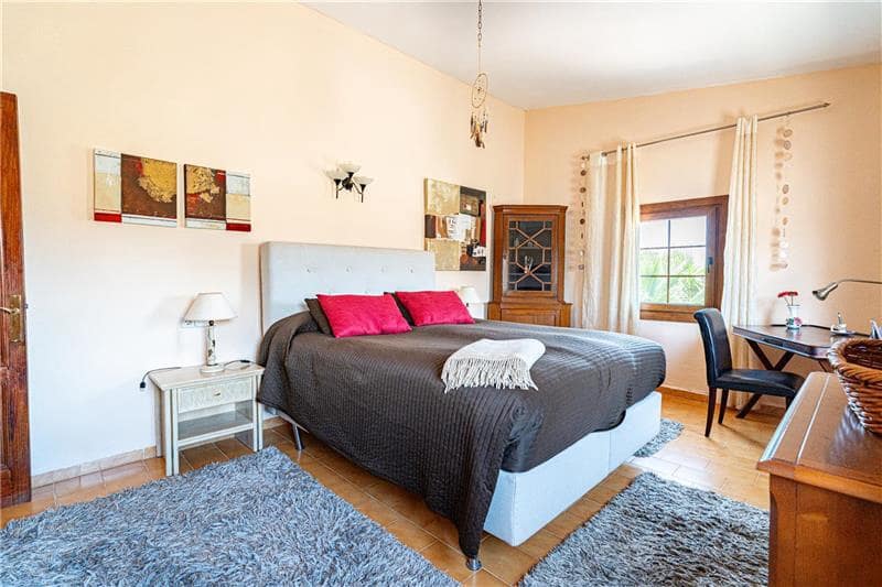 5 soveværelse Finca/Landehus til salg i Palma de Mallorca med swimmingpool garage - € 1.750.000 (Ref: 8316796)