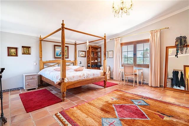 5 soverom Finca/Herregård til salgs i El Pilari, Palma de Mallorca med svømmebasseng garasje - € 1 750 000 (Ref: 8316796)