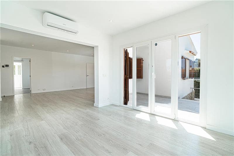 3 Zimmer Villa zu verkaufen in Llucmajor mit Pool Garage - 1.190.000 € (Ref: 8345426)