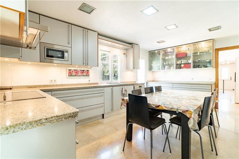 5 soverom Villa til salgs i Marratxi med svømmebasseng garasje - € 1 290 000 (Ref: 8458837)