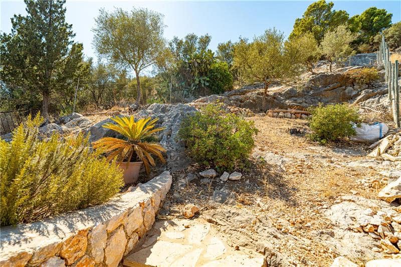 3 soveværelse Villa til salg i Alaro med swimmingpool garage - € 975.000 (Ref: 8465516)