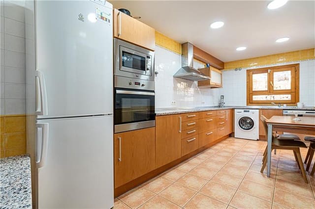 3 soveværelse Villa til salg i Alaró med swimmingpool garage - € 975.000 (Ref: 8465516)