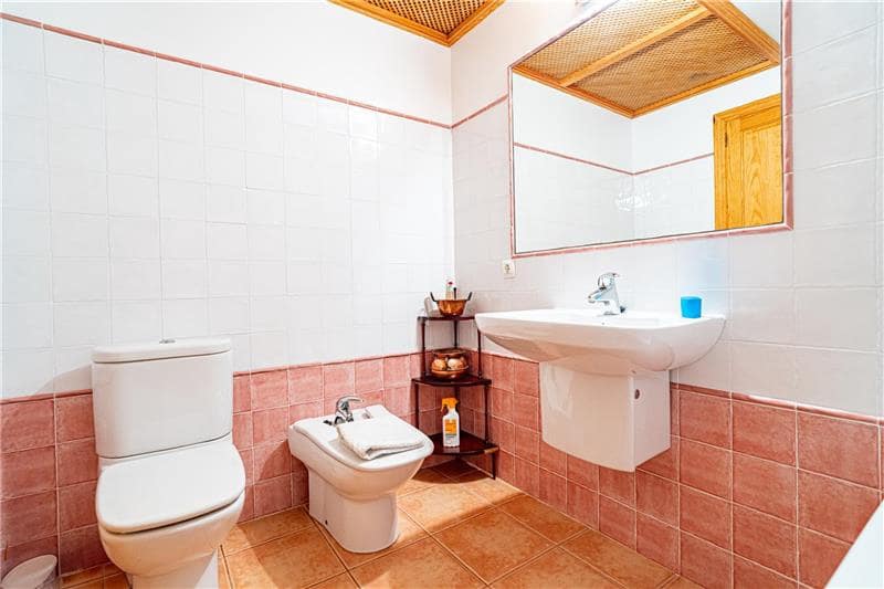 3 soveværelse Villa til salg i Alaro med swimmingpool garage - € 975.000 (Ref: 8465516)