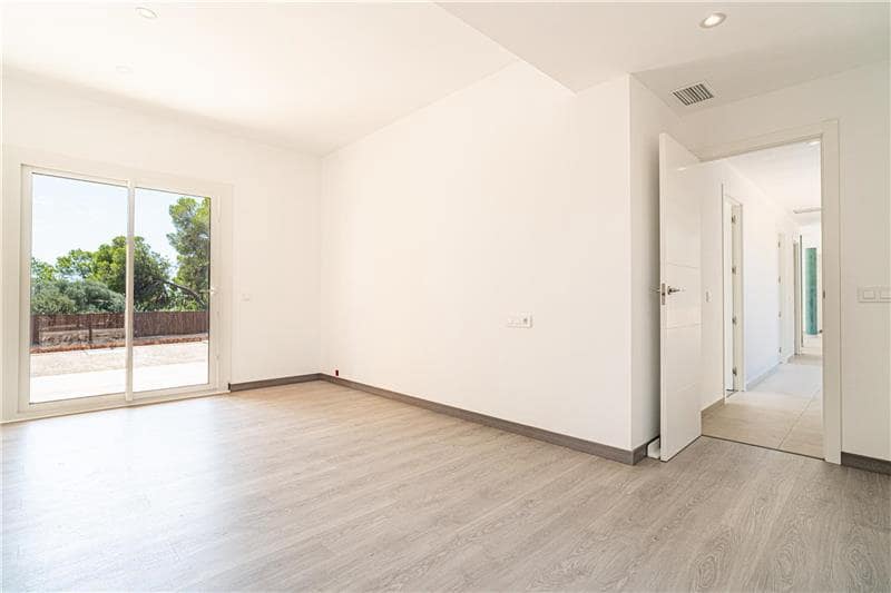 3 soveværelse Villa til salg i Cala Pi med swimmingpool garage - € 950.000 (Ref: 8494000)