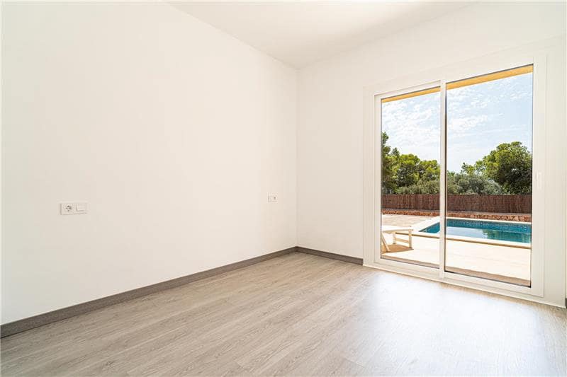 3 soveværelse Villa til salg i Cala Pi med swimmingpool garage - € 950.000 (Ref: 8494000)