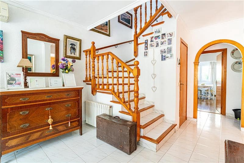 5 soveværelse Byhus til salg i Palma de Mallorca med swimmingpool garage - € 1.240.000 (Ref: 8515603)