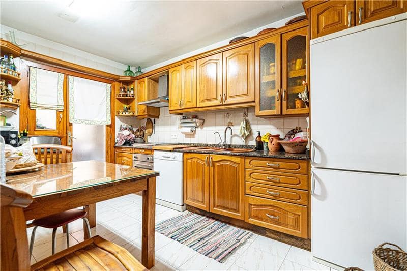 5 soveværelse Byhus til salg i Palma de Mallorca med swimmingpool garage - € 1.240.000 (Ref: 8515603)