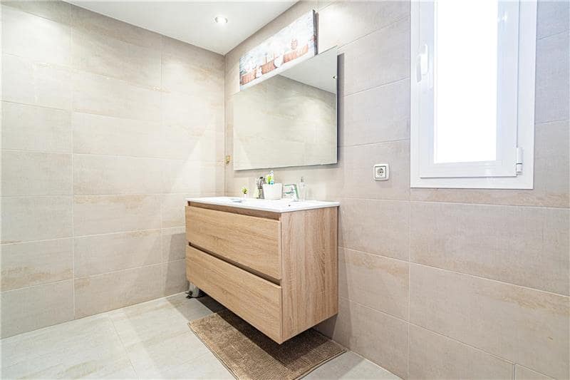 5 soveværelse Byhus til salg i Palma de Mallorca med swimmingpool garage - € 1.240.000 (Ref: 8515603)