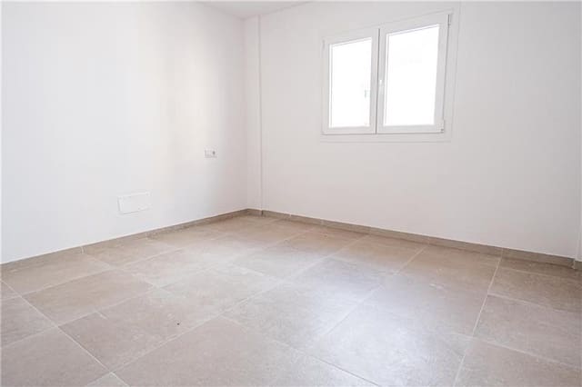 3 soveværelse Lejlighed til salg i El Camp d'en Serralta, Palma de Mallorca - € 425.000 (Ref: 8572992)