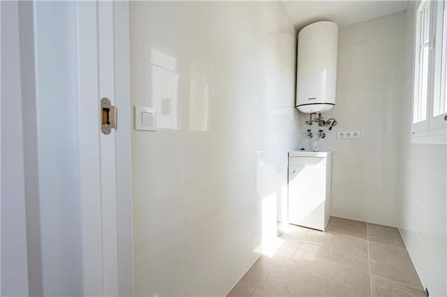 3 soveværelse Lejlighed til salg i El Camp d'en Serralta, Palma de Mallorca - € 425.000 (Ref: 8572992)