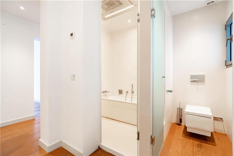 3 quarto Apartamento para venda em Palma de Mallorca com garagem - 1 750 000 € (Ref: 8600285)