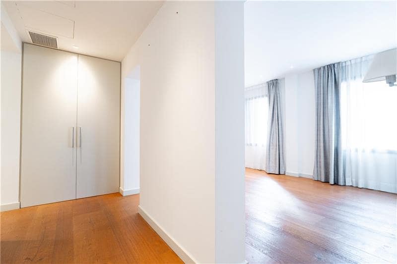 3 quarto Apartamento para venda em Palma de Mallorca com garagem - 1 750 000 € (Ref: 8600285)