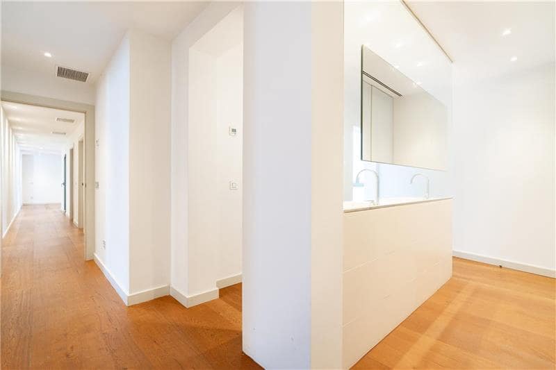 3 quarto Apartamento para venda em Palma de Mallorca com garagem - 1 750 000 € (Ref: 8600285)