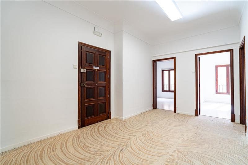 6 slaapkamer Flat te koop in Palma de Mallorca - € 850.000 (Ref: 8606954)