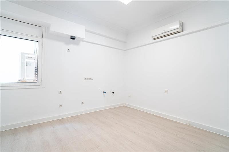 6 slaapkamer Flat te koop in Palma de Mallorca - € 850.000 (Ref: 8606954)