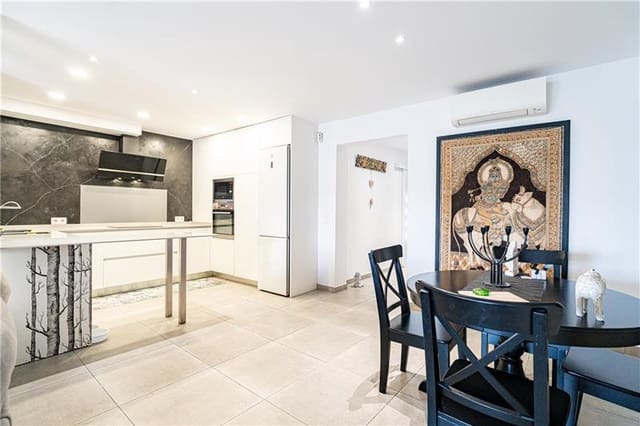 3 soveværelse Lejlighed til salg i Portixol, Palma de Mallorca med swimmingpool - € 725.000 (Ref: 8614049)