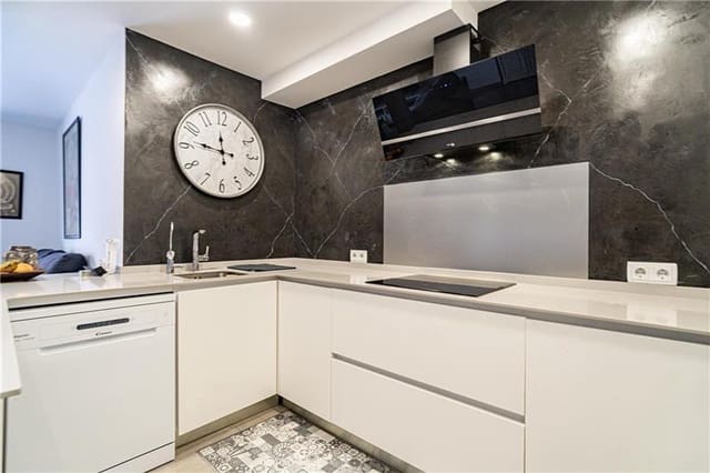 3 soveværelse Lejlighed til salg i Portixol, Palma de Mallorca med swimmingpool - € 725.000 (Ref: 8614049)