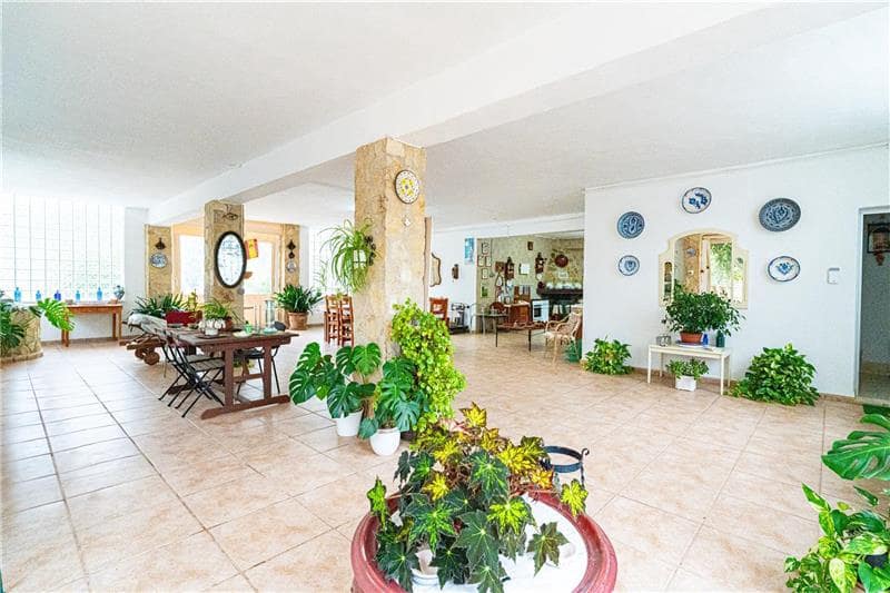 3 makuuhuone Maalaistalo myytävänä paikassa Algaida mukana 
autotalli - 450 000 € (Ref: 8635289)