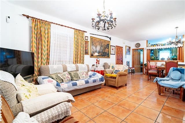 3 chambre Finca/Maison de Campagne à vendre à Algaida avec garage - 450 000 € (Ref: 8635289)