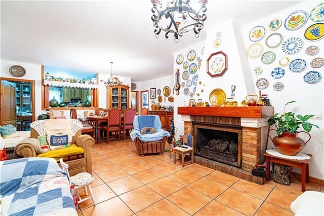 3 chambre Finca/Maison de Campagne à vendre à Algaida avec garage - 450 000 € (Ref: 8635289)