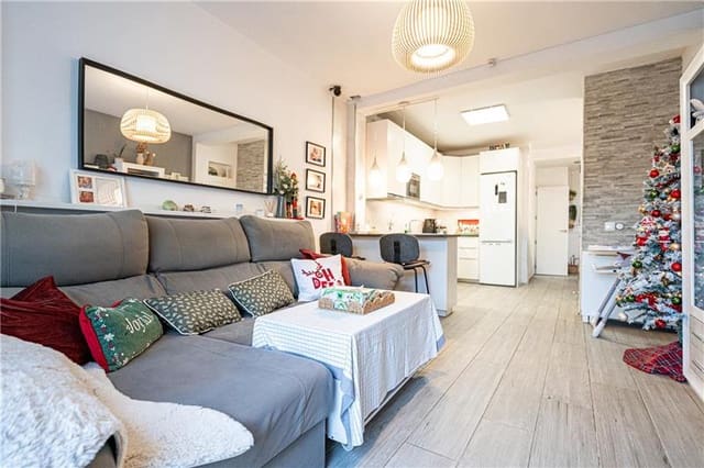 4 soveværelse Byhus til salg i Llucmajor med garage - € 420.000 (Ref: 8676522)