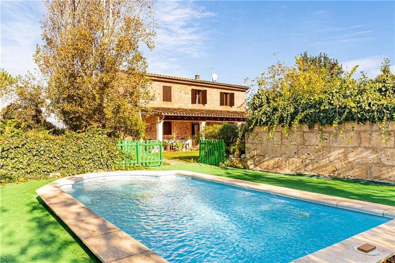 4 soveværelse Byhus til salg i Algaida med swimmingpool garage - € 1.950.000 (Ref: 8697018)