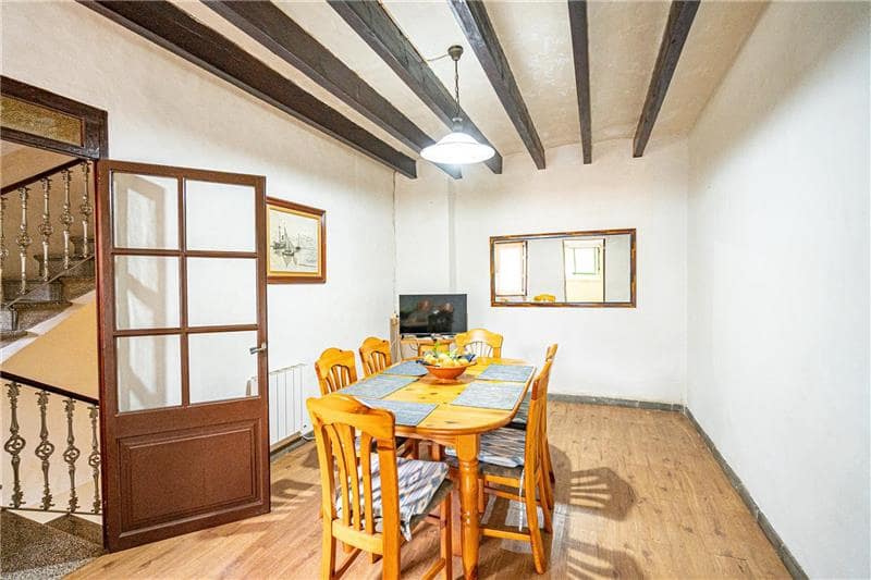 6 soveværelse Byhus til salg i Soller - € 650.000 (Ref: 8698413)