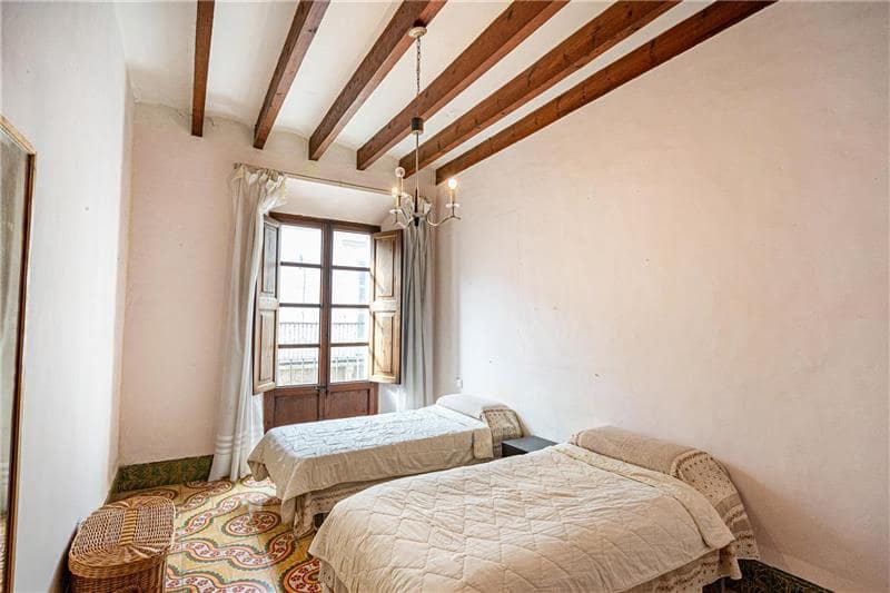 6 soveværelse Byhus til salg i Soller - € 650.000 (Ref: 8698413)