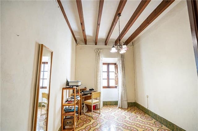 6 soveværelse Byhus til salg i Sóller - € 650.000 (Ref: 8698413)