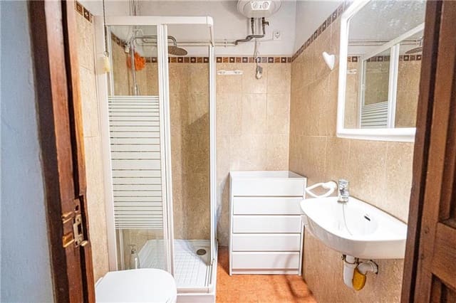 6 soveværelse Byhus til salg i Sóller - € 650.000 (Ref: 8698413)