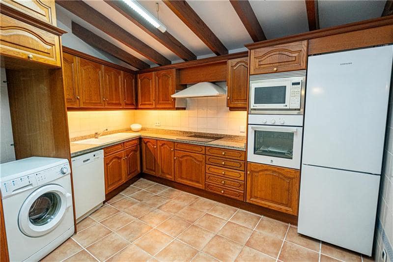 3 sypialnia Apartament przy plaży na sprzedaż w Pollensa / Pollenca - 450 000 € (Ref: 8816438)