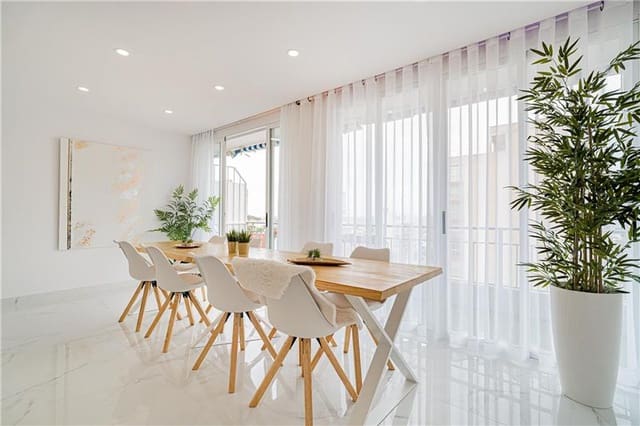 4 sypialnia Apartament przy plaży na sprzedaż w Llucmajor - 595 000 € (Ref: 8848057)