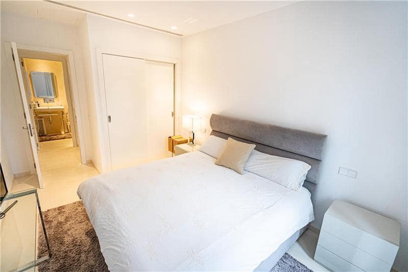 3 slaapkamer Strandappartement te koop in Manacor met zwembad garage - € 799.000 (Ref: 8863098)