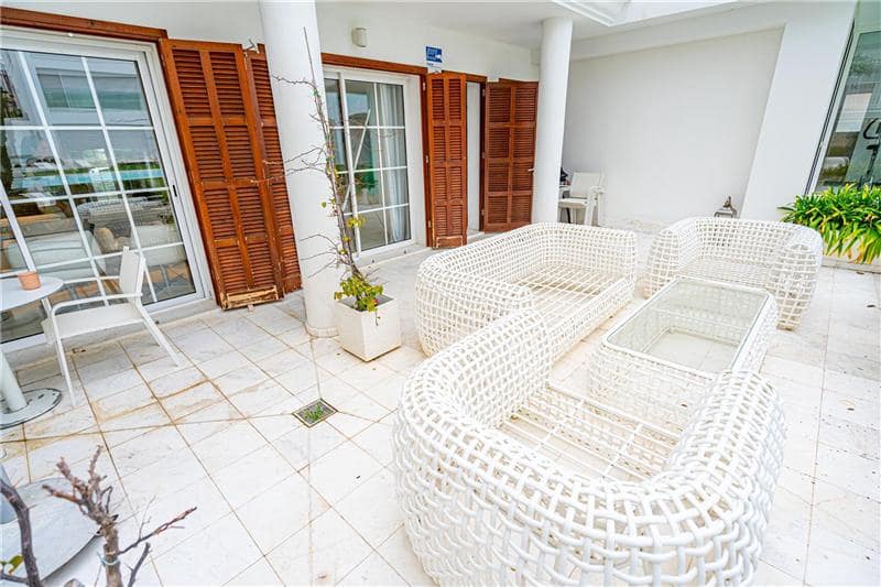 3 slaapkamer Strandappartement te koop in Manacor met zwembad garage - € 799.000 (Ref: 8863098)