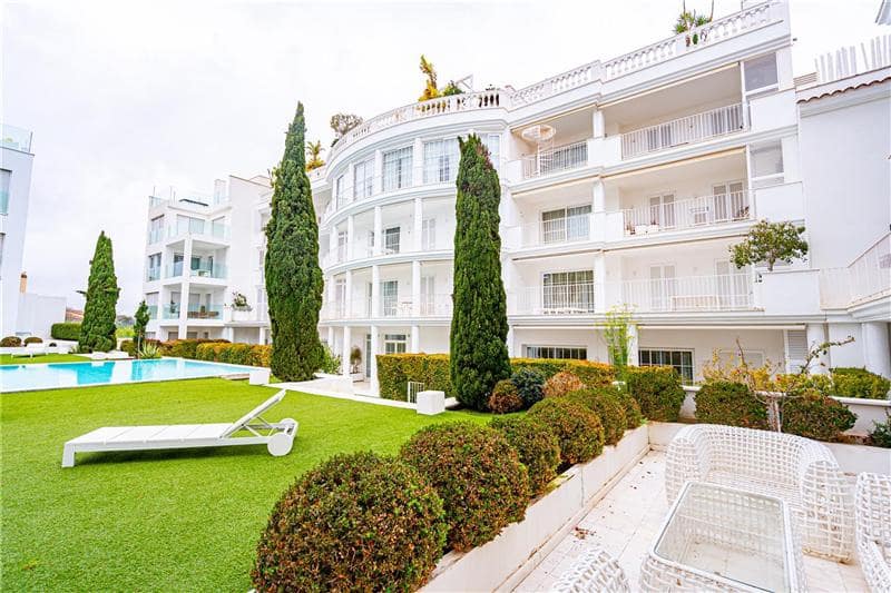 3 slaapkamer Strandappartement te koop in Manacor met zwembad garage - € 799.000 (Ref: 8863098)