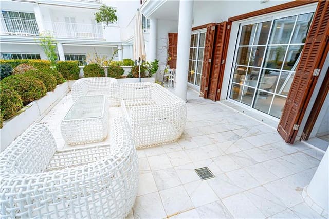 3 bedroom Beach Apartment for sale in Portocristo / Port de Manacor, Manacor with pool garage - € 799,000 (Ref: 8863098)