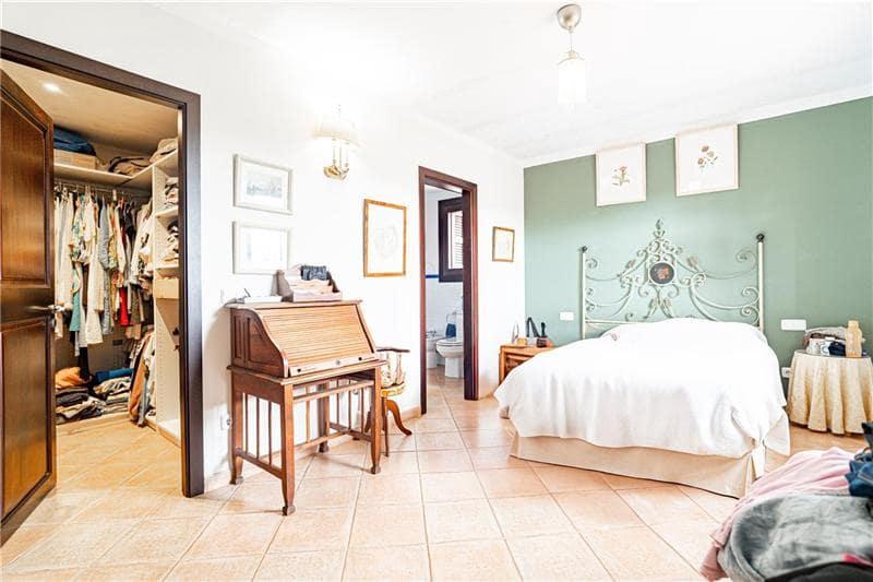 5 soveværelse Villa til salg i Palma de Mallorca med swimmingpool garage - € 1.456.000 (Ref: 8866291)