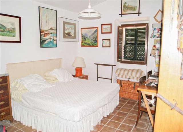 3 soveværelse Finca/Landehus til salg i Peguera / Paguera, Calvià med swimmingpool garage - € 1.575.000 (Ref: 8880311)