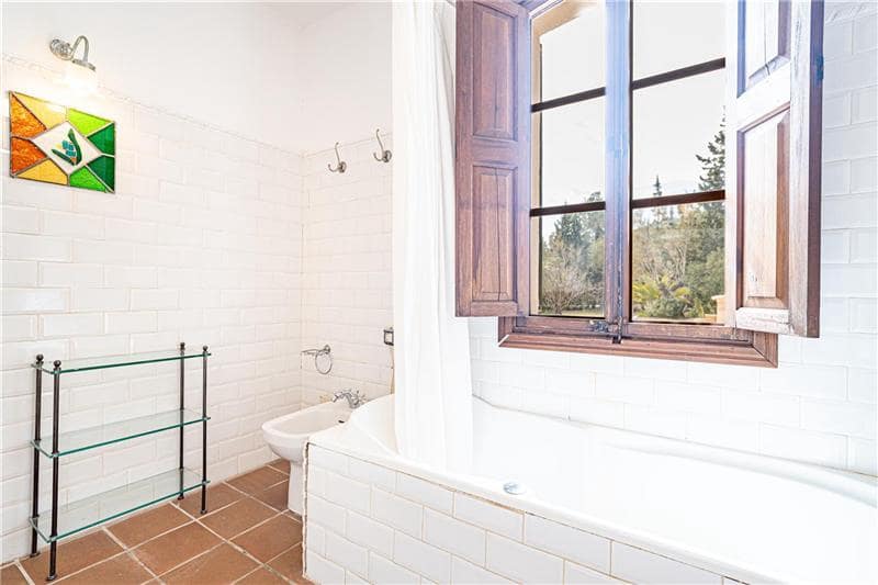 Finca/Casa Rural de 3 habitaciones en Calvià en venta con piscina garaje - 1.575.000 € (Ref: 8880311)
