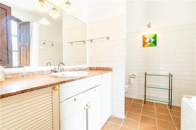 Finca/Casa Rural de 3 habitaciones en Calvià en venta con piscina garaje - 1.575.000 € (Ref: 8880311)