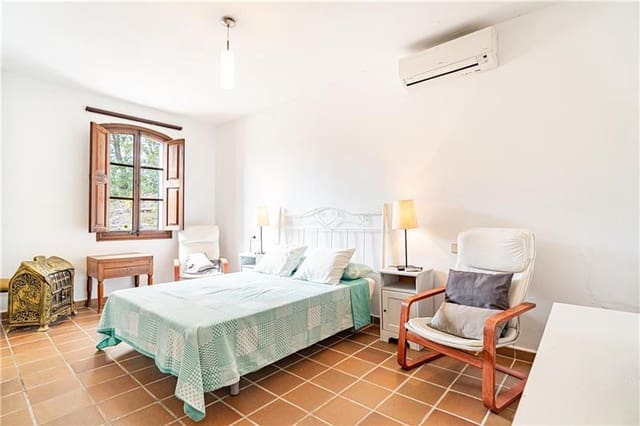 3 chambre Finca/Maison de Campagne à vendre à Peguera / Paguera, Calvià avec piscine garage - 1 575 000 € (Ref: 8880311)