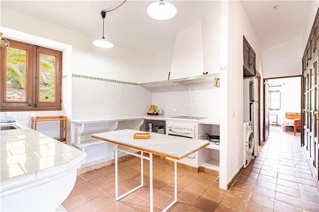 3 chambre Finca/Maison de Campagne à vendre à Peguera / Paguera, Calvià avec piscine garage - 1 575 000 € (Ref: 8880311)