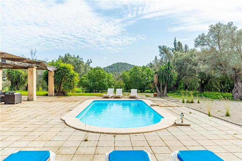 Finca/Casa Rural de 3 habitaciones en Calvià en venta con piscina garaje - 1.575.000 € (Ref: 8880311)