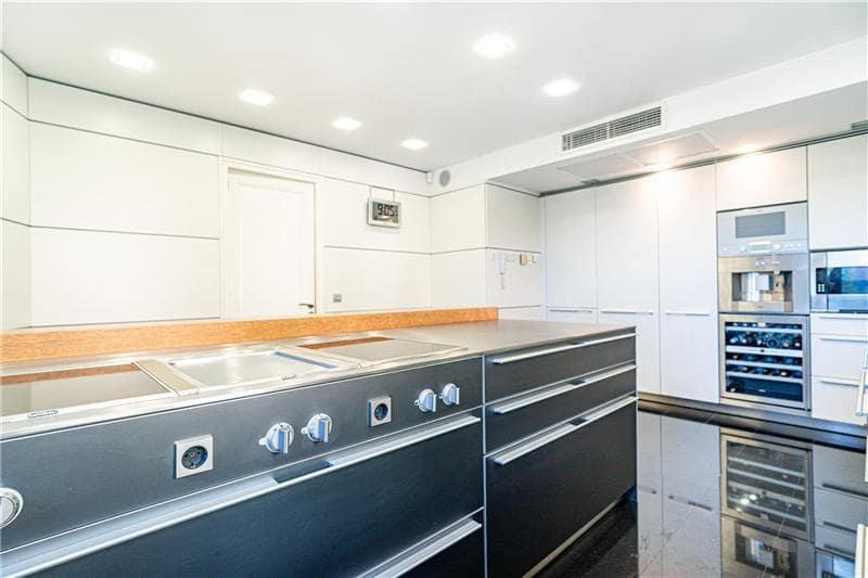 6 soverom Villa til salgs i Pollensa / Pollenca med svømmebasseng garasje - € 3 500 000 (Ref: 8891486)