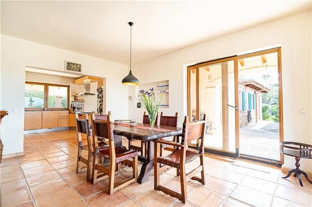 Finca/Casa Rural de 5 habitaciones en Felanitx en venta con piscina garaje - 2.360.000 € (Ref: 8920271)