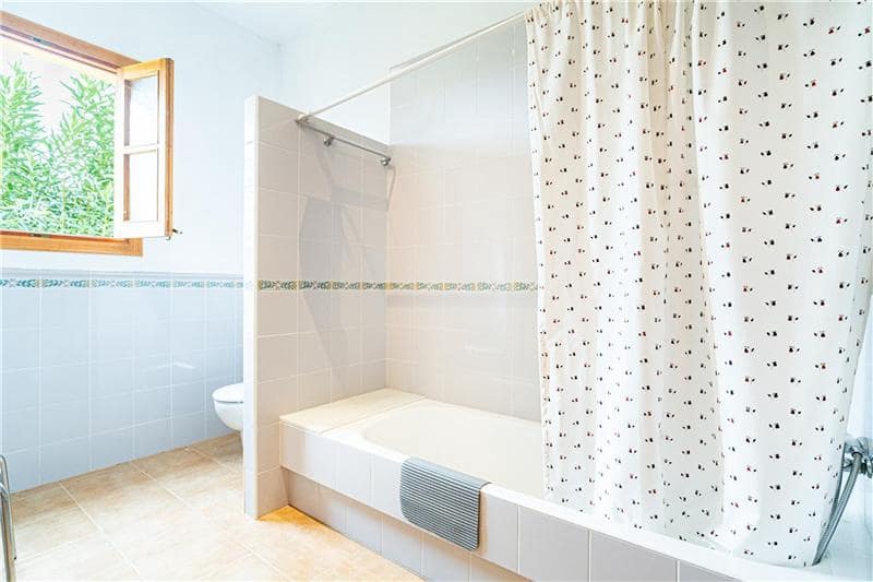 4 soveværelse Finca/Landehus til salg i Selva med garage - € 1.800.000 (Ref: 8924840)