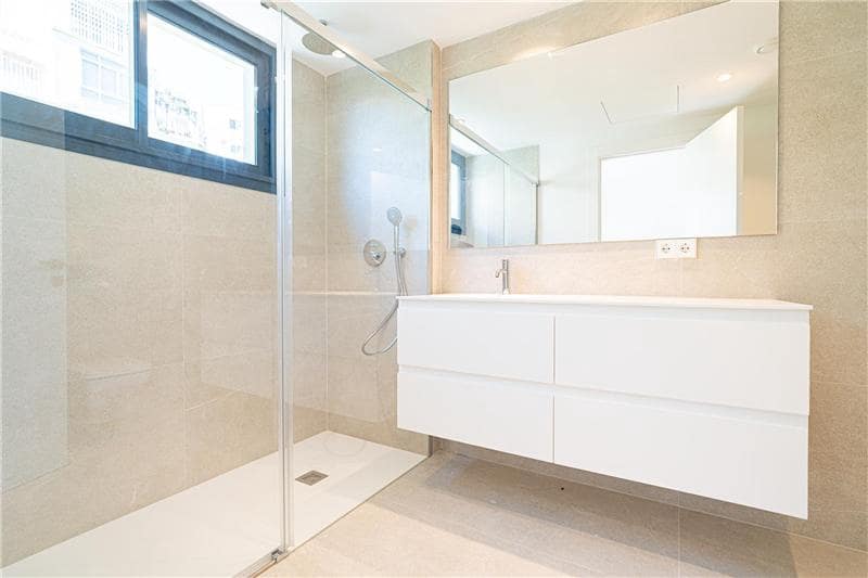 3 soveværelse Penthouse til salg i Palma de Mallorca med swimmingpool - € 695.000 (Ref: 8951953)